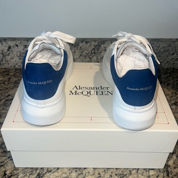 Women’s Platform Alexander McQueen Sneaker - Picture 1 of 5